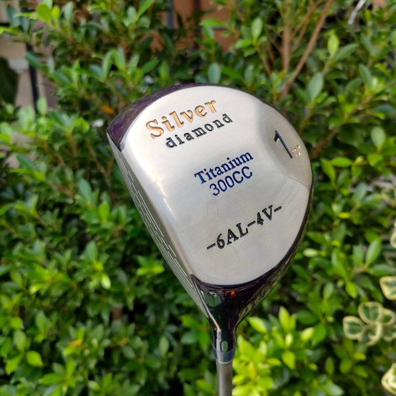 * ไม้กอล์ฟมือซ้าย * DRIVER 1 SILVER DIAMOND องศา 10 วัสดุ TITANIUM ก้าน TAYLORMADE