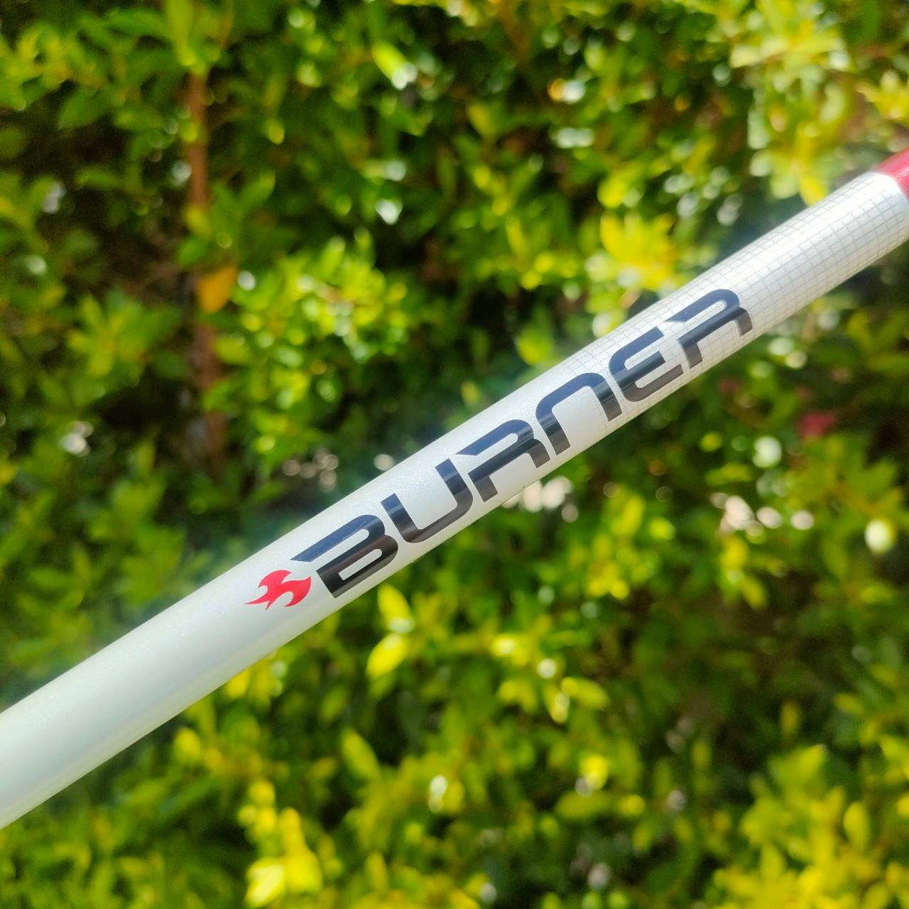 ชุดเหล็ก TAYLORMADE BURNER มีเหล็ก 5-9 เเละ PW AW SW ก้าน RE*AX FLEX R ตีง่าย ตีไกล และตีมันส์!!! ก้านกราไฟต์ คุณภาพพรีเมี่ยม ไม้กอล์ฟมือสอง ของแท้ BY NakaraLuxurious