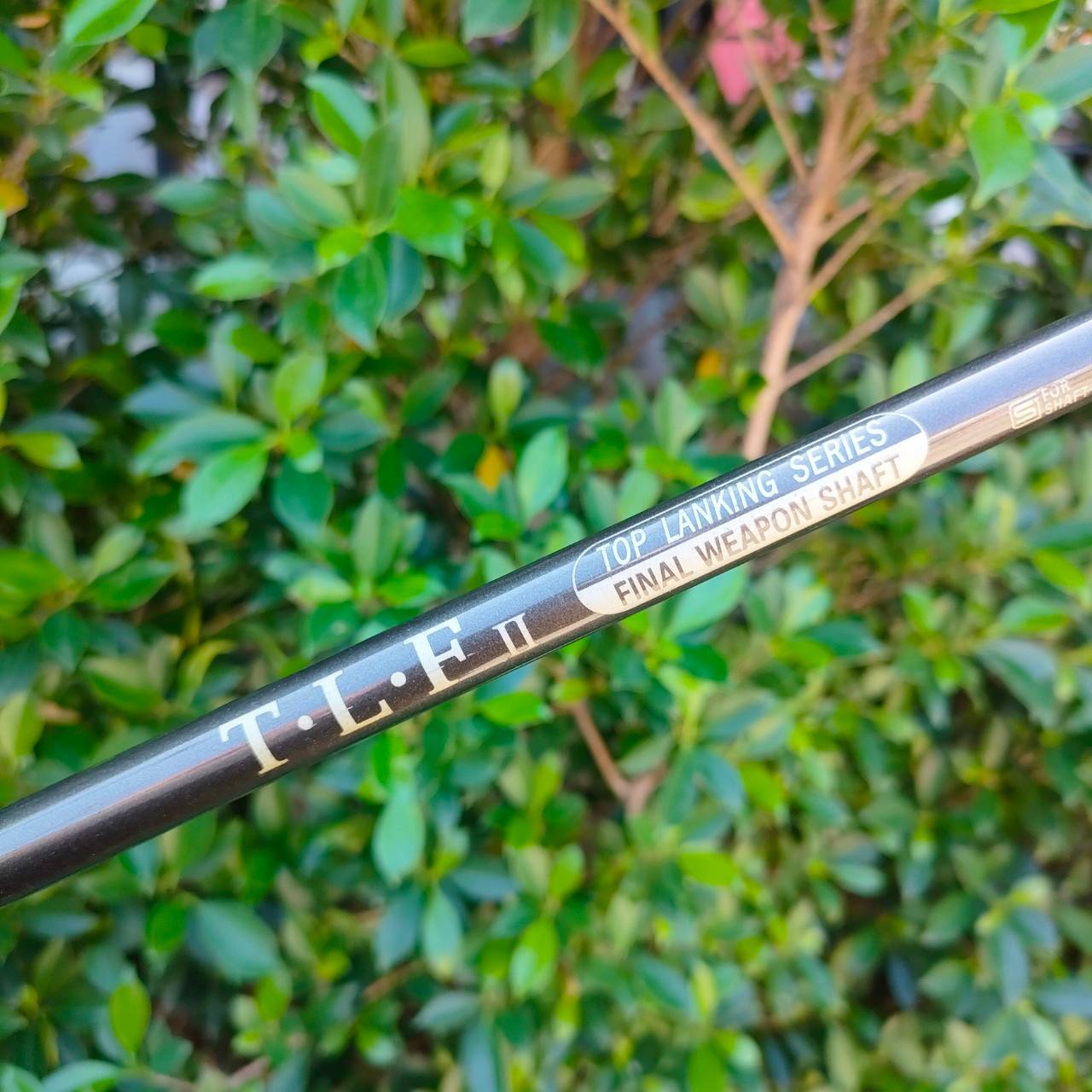 FW11 TOP LANKING T.L.F II ก้าน T.L.F II องศา 27 เล่นระยะไม่ไกล แต่ตีง่ายกว่าเหล็กยาวมาก คนไม่ชอบเหล็กยาวต้องนรีบจัดด่วน!!! .