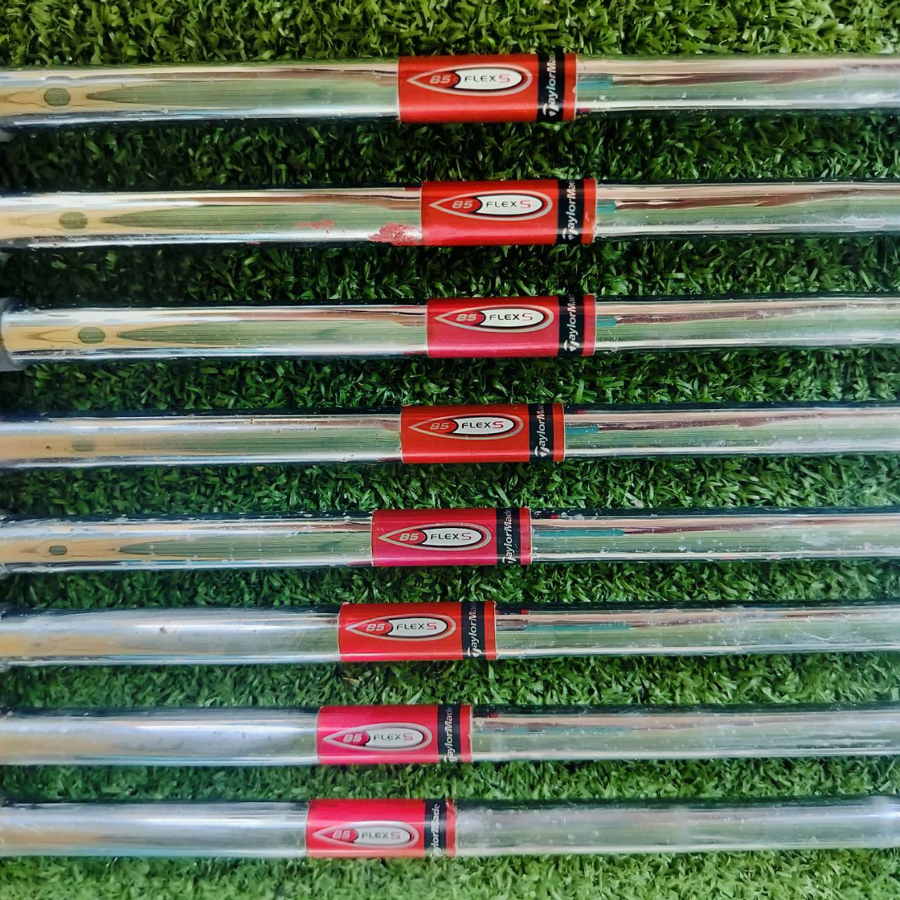 ชุดเหล็ก Taylormade BURNER 2.0 เป็นชุดที่พัฒนาปิดจุดอ่อนรอบด้าน ตีสนุกขึ้นมาก เข้าบอลแน่นขึ้น และได้ระยะทางที่ไกลขึ้นอย่างเห็นได้ชัด ไม้กอล์ฟพรีเมี่ยมมือสอง ของแท้ By NakaraLuxurious