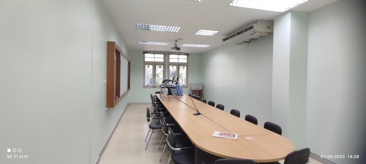 งานปรับปรุงห้องประชุมภาควิชาอายุรศาสตร์ร.พ.ศิริราช