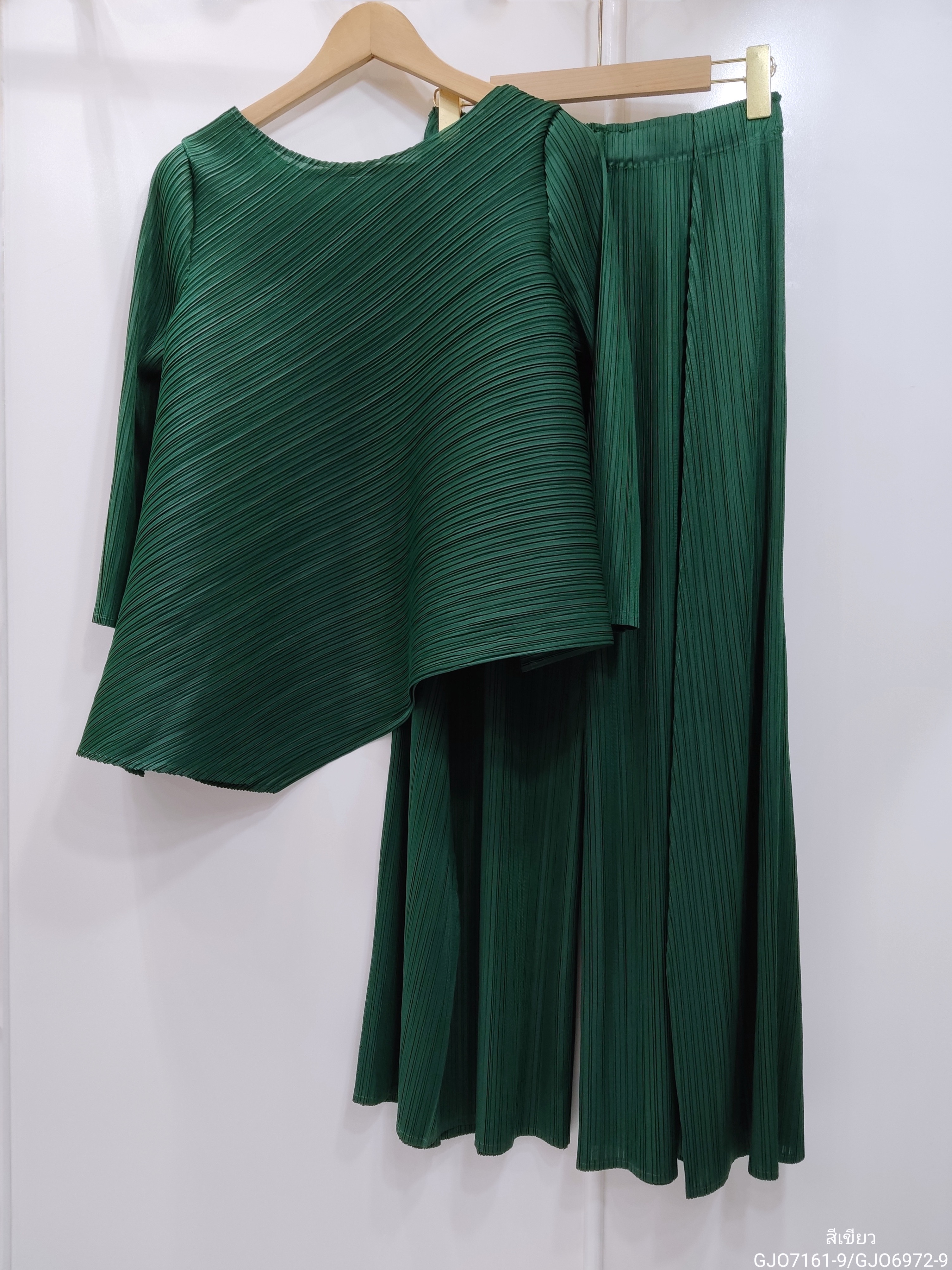 กก ยาว 37.5นิ้ว 2MUAY รุ่น GJO7161 / GJO6972 ASYMMETRIC PLEATED SET ชุดอัดพลีท เซ็ตพลีทคุณภาพ 5สี FREE SIZE