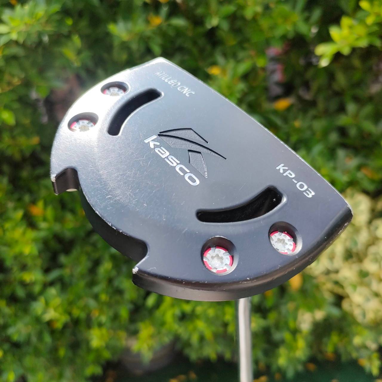 PUTTER KASCO MILLED CNC KP-03 ความยาว 35 นิ้ว ก้าน SILVER WING KASCO การกระจายน้ำหนักได้ดีอย่างลงตัว ไม้กอล์ฟมือสอง ของแท้ BY NakaraLuxurious
