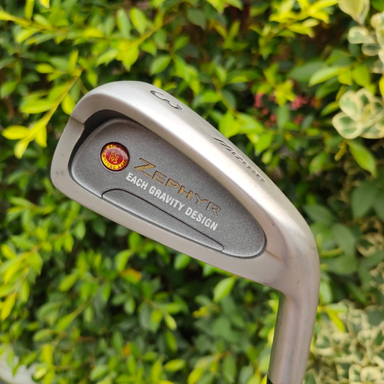 ** ไม้กอล์ฟสำหรับผู้หญิง ** ชุดเหล็ก MIZUNO ZEPHYR มีเหล็ก 3-9 เเละ PW SW F ก้าน TF-2740 FLEX L MADE IN JAPAN ทั้งเบา นุ่ม และระยะดี คุณผู้หญิงที่ต้องการชุดคุณภาพ และราคาแบบสบายๆ ชุดนี้พลาดไม่ได้ ของญี่ปุ่น แท้ๆ ดีกว่ามากๆครับ