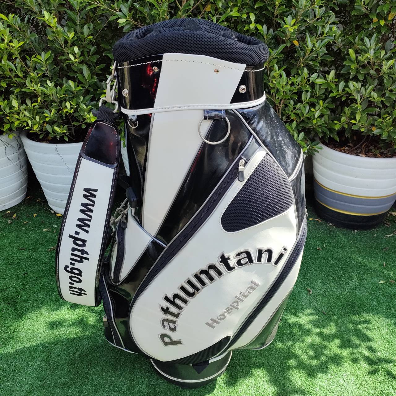 ถุงกอล์ฟมือสอง PATHUMTANI ถุงทัวร์ใบใหญ่ 9 นิ้ววัสดุหนังดี มือสองสภาพสวยครับ