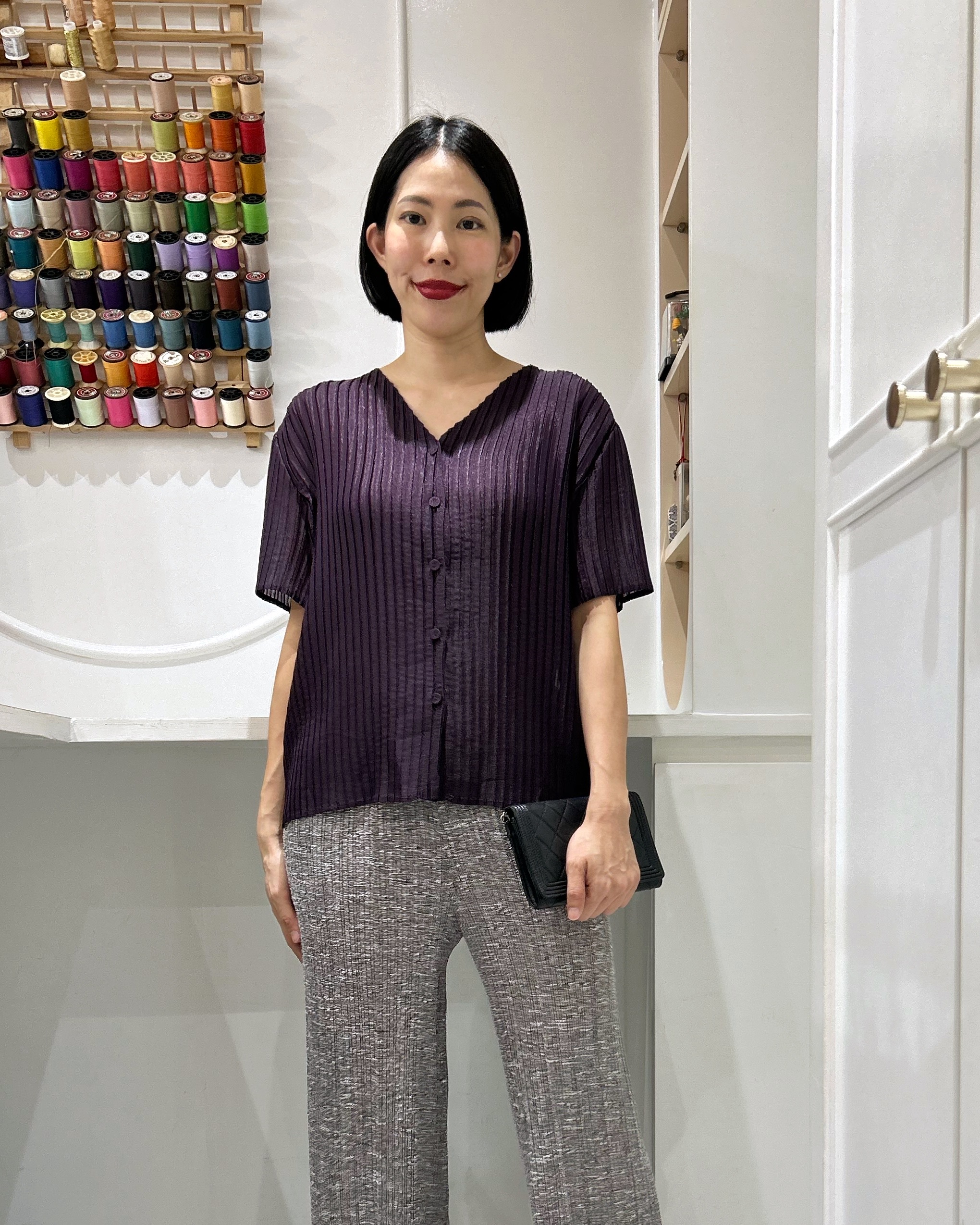 2MUAY รุ่น GJO11427 เสื้ออัดพลีท V NECK BUTTON FRONT PLEATED TOP 7 สี FREE SIZE
