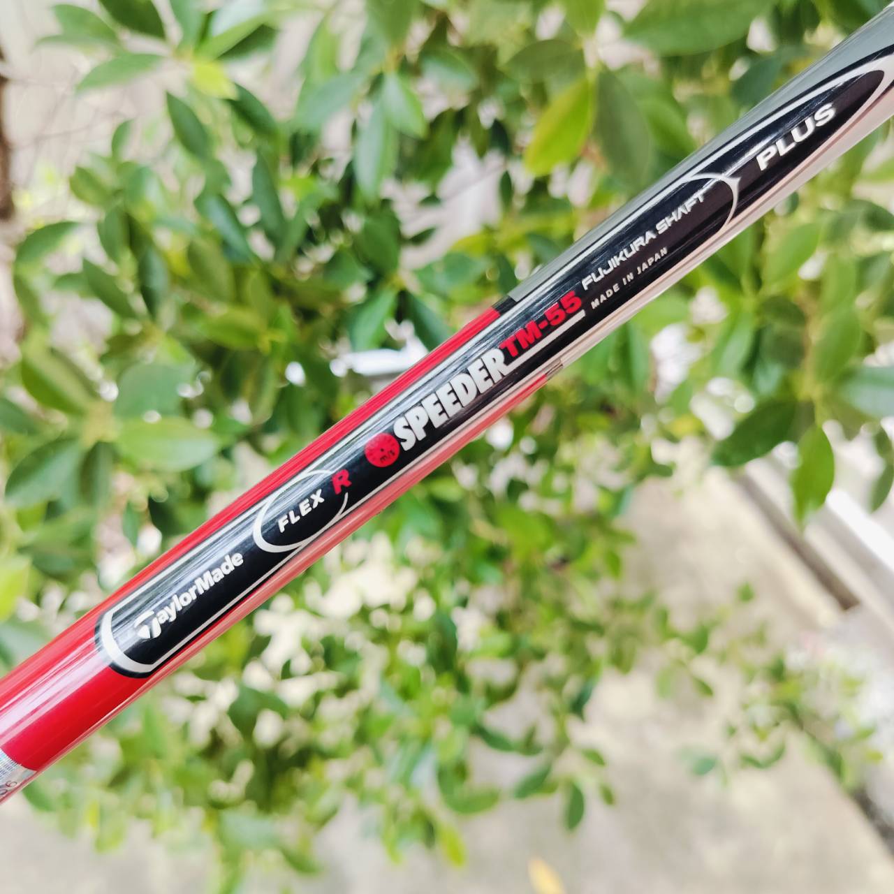 Driver Taylormade R580 XD องศา 10.5 หัวใหญ่ที่สุดในซีรี่ สวีตสปอตกว้างมาก รุ่น XD เป็นรุ่นหน้าเด้ง ตีง่ายและตีไกล ก้าน FUJIKURA SPEEDER TM55 FLEX R ไม้กอล์ฟมือสอง ของแท้ BY NakaraLuxurious