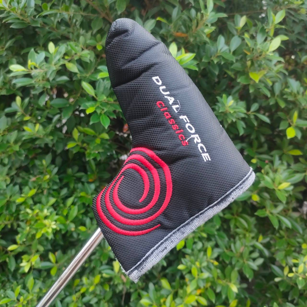 PUTTER ODYSSEY DUAL FORCE CLASSICE 660 ความยาว 34 นิ้ว สภาพสวยนางฟ้า เดิมๆทุกอย่าง รุ่นนี้น้ำหนักดีมากๆ บล๊านซ์มาก!! ไม้กอล์ฟมือสอง ของแท้ BY NakaraLuxurious