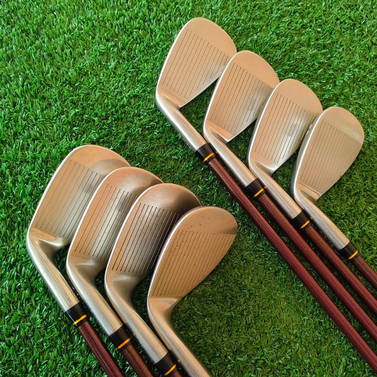 ** ไม้กอล์ฟสำหรับผู้หญิง ** ชุดเหล็ก S-YARD TX-VSENFINA มีเหล็ก 5-9 เเละ PW AW SW ก้าน S-YARD TX-V FLEX L ** เหล็ก 5 ชุดนี้ สติ๊กเกอร์หลุดค่ะ ** เหล็ก S-YARD คุณภาพสูงและหายาก ไม้กอล์ฟมือสอง ของแท้ BY NakaraLuxurious