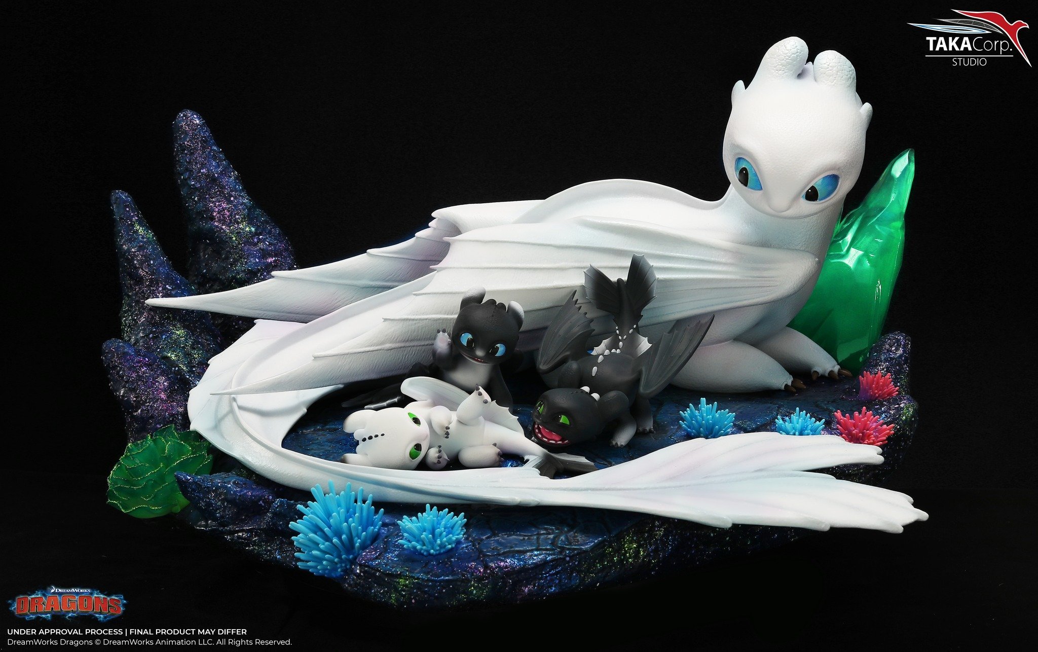 [สั่งจอง] Taka Corp : Light Fury & Nightlights (How to Train Your Dragon)