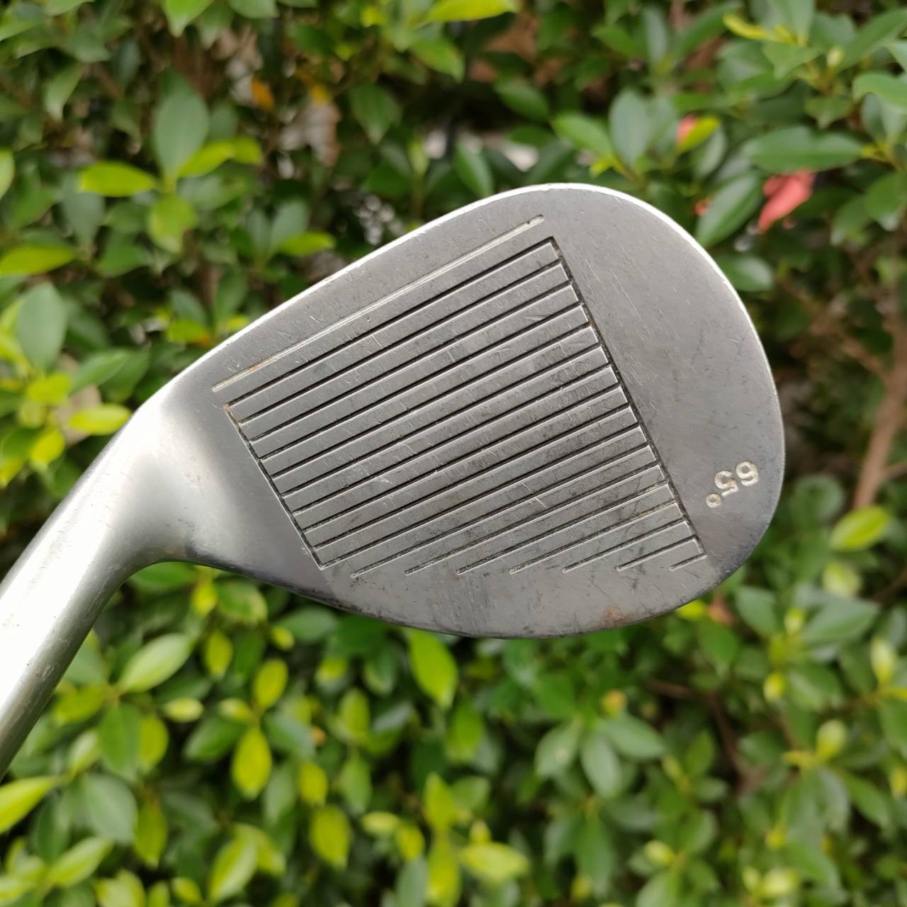 WEDGE SHEAR-LINE องศา 65 ก้าน TRUE TEMPER องศาพิเศษ เปิดแบบสุดขีด ระเบิดทราย ลึกแค่ไหนขึ้นหมด เล็งง่าย แม่นยำ สปินได้จัดมากครับ