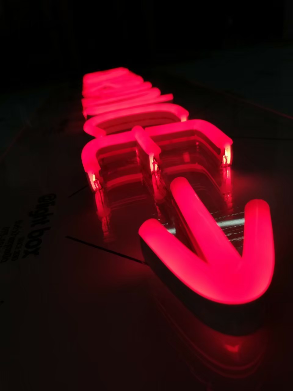 ป้ายไฟนีออน