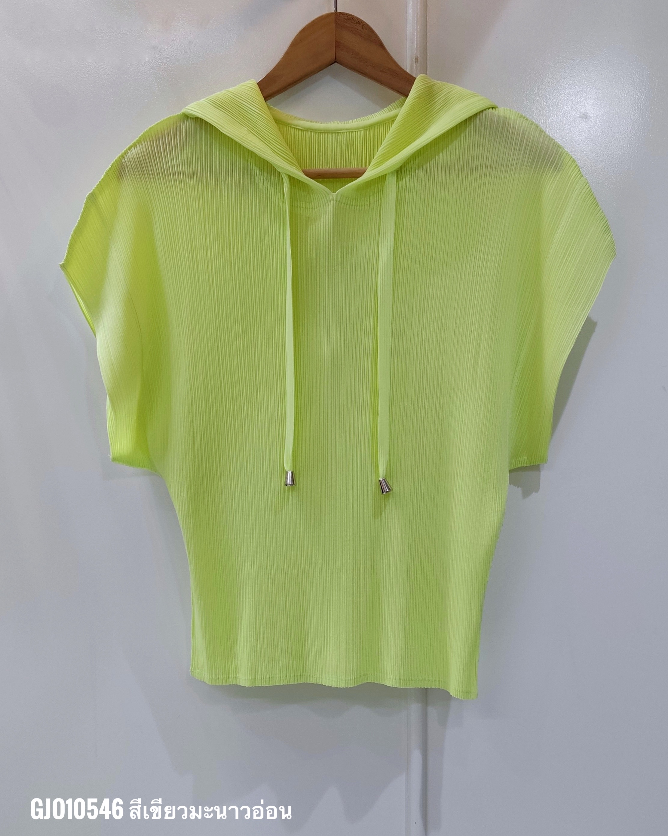2MUAY รุ่น GJO10546 เสื้ออัดพลีท SHORT SLEEVE PLEATED HOODED PLEATED TOP 10 สี FREE SIZE