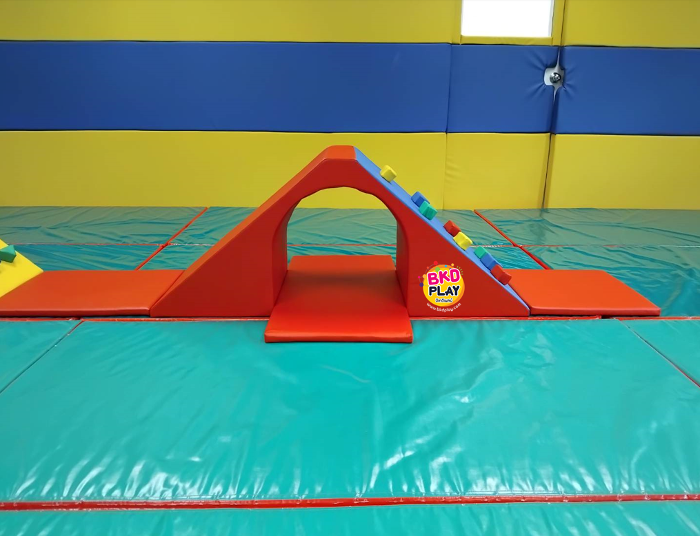 ภูเขา2ลูกอุโมงค์ปีนป่าย, ปีนป่ายเข้ามุม ปีนป่ายนุ่ม สไลเดอร์นุ่ม เบาะนุ่มนิ่ม, soft play, indoor playground ของเล่นเสริมพัฒนาการ เครื่องเล่นสนามในร่ม Kid Zone