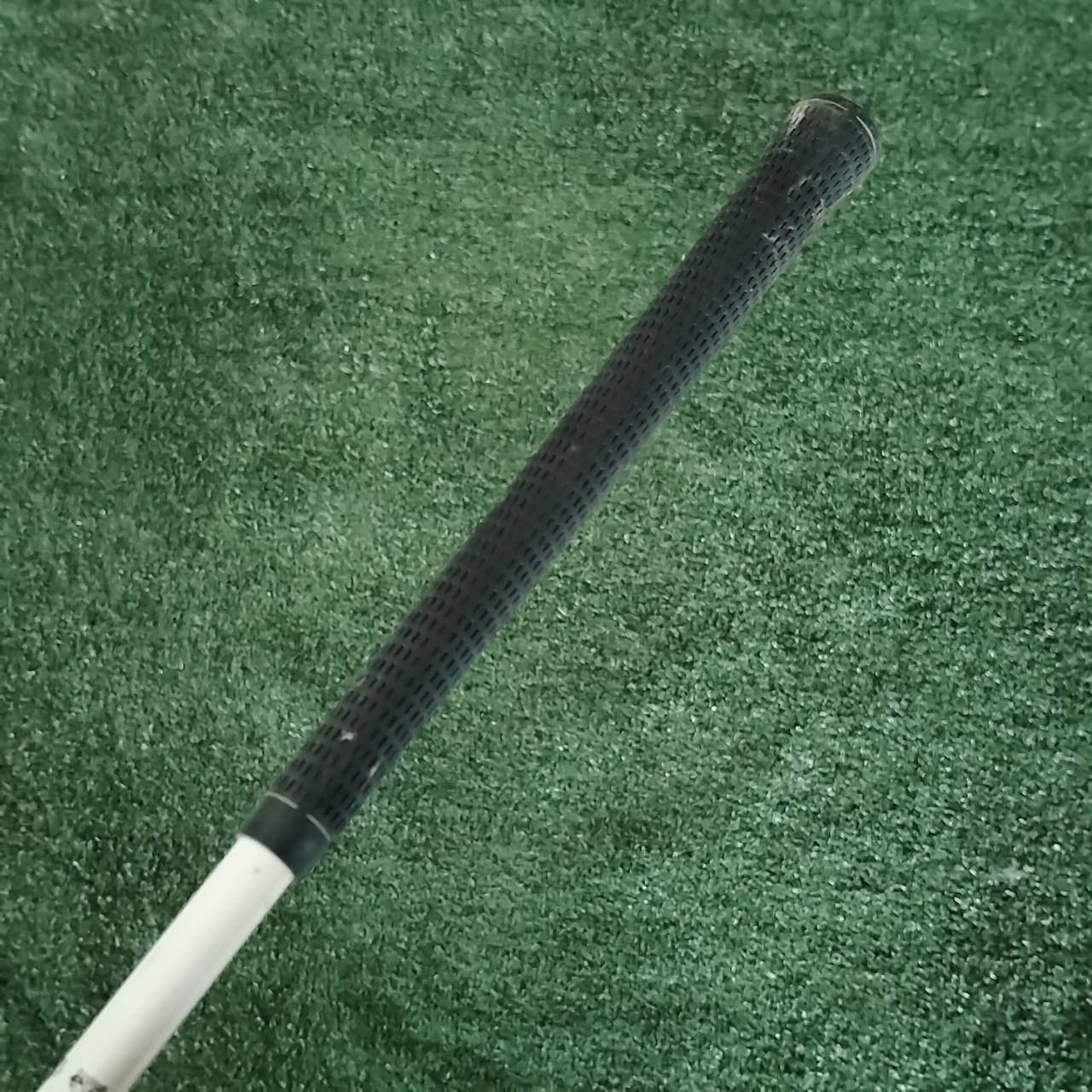 Driver TaylorMade R9 SuperDeep หน้าไม้ลึก (SuperDeep Face) ตัวเด็ด!!! ไม้กอล์ฟพรีเมี่ยมมือสอง ของแท้ By NakaraLuxurious