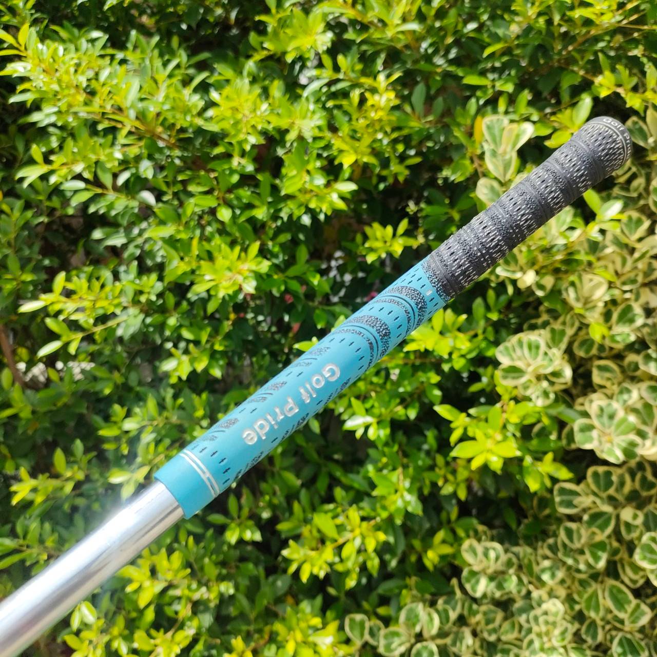 ชุดเหล็ก TITLEIST AP2 FORGED มีเหล็ก 4-9 เเละ PW ก้านเหล็ก ไรเฟิล ไม่มีปล้องนะครับ กริพใส่ GOLF PRIDE กึ่งผ้าใบทั้งชุด เป็นเหล็ก FORGED ที่ตีง่ายและมันส์ มากที่สุดชุดนึง สนุกเพราะตีโดนง่ายมาก และได้ความมันส์ แม่นยำ สปินจัดๆ ราคาเอาแบบพิเศษสุดไปเลย!!!