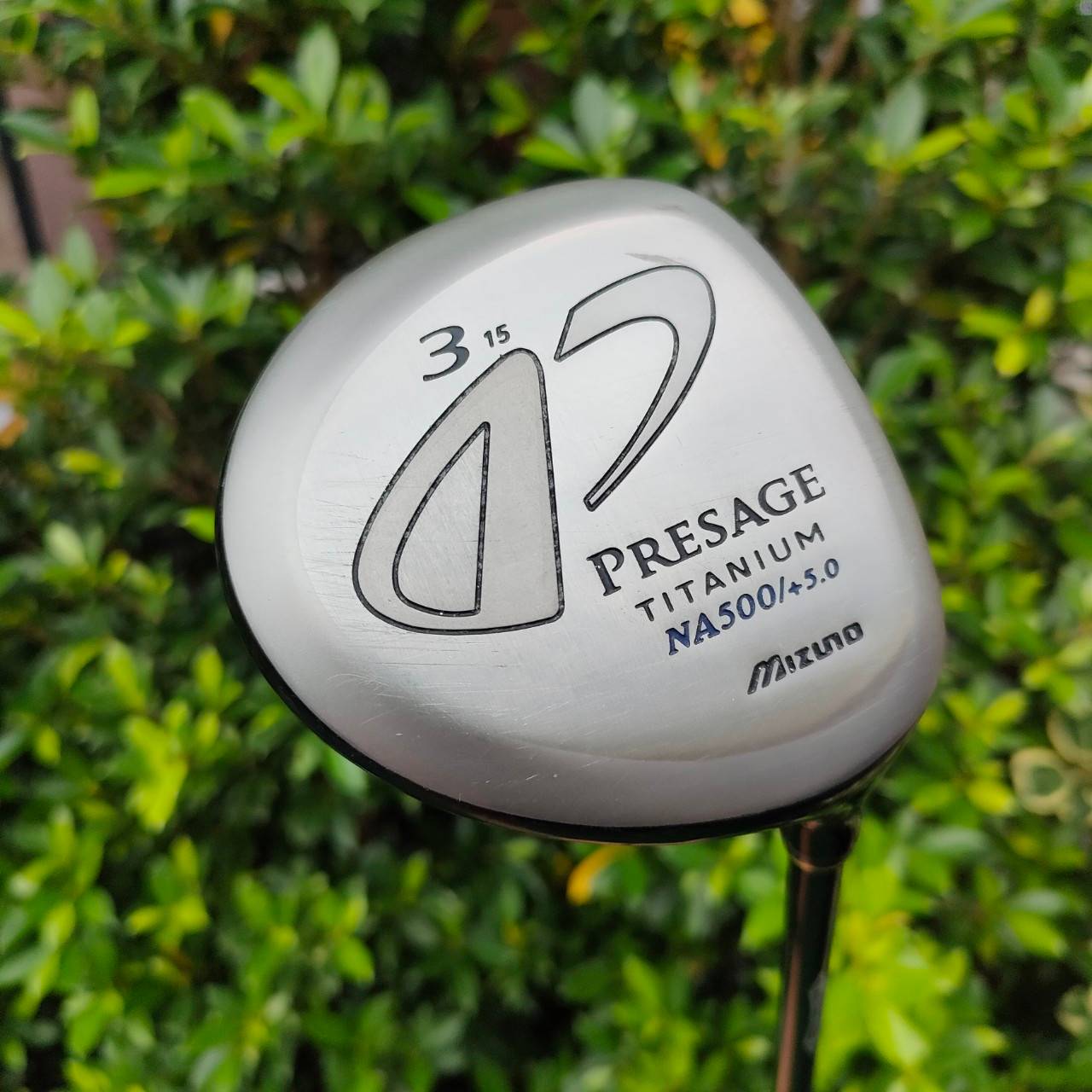FW3 MIZUNO PRESAGE TITANIUM ก้าน NAVISPEC FLEX SR องศา 15 วัสดุดีมากๆครับพรีเมี่ยมญี่ปุ่น หัวแบนใหญ่ ตีง่าย หน้ากว้าง ป้องกันการผิดพลาดได้เยอะ ตีบนแฟร์เวย์ระยะไกลที่สุด