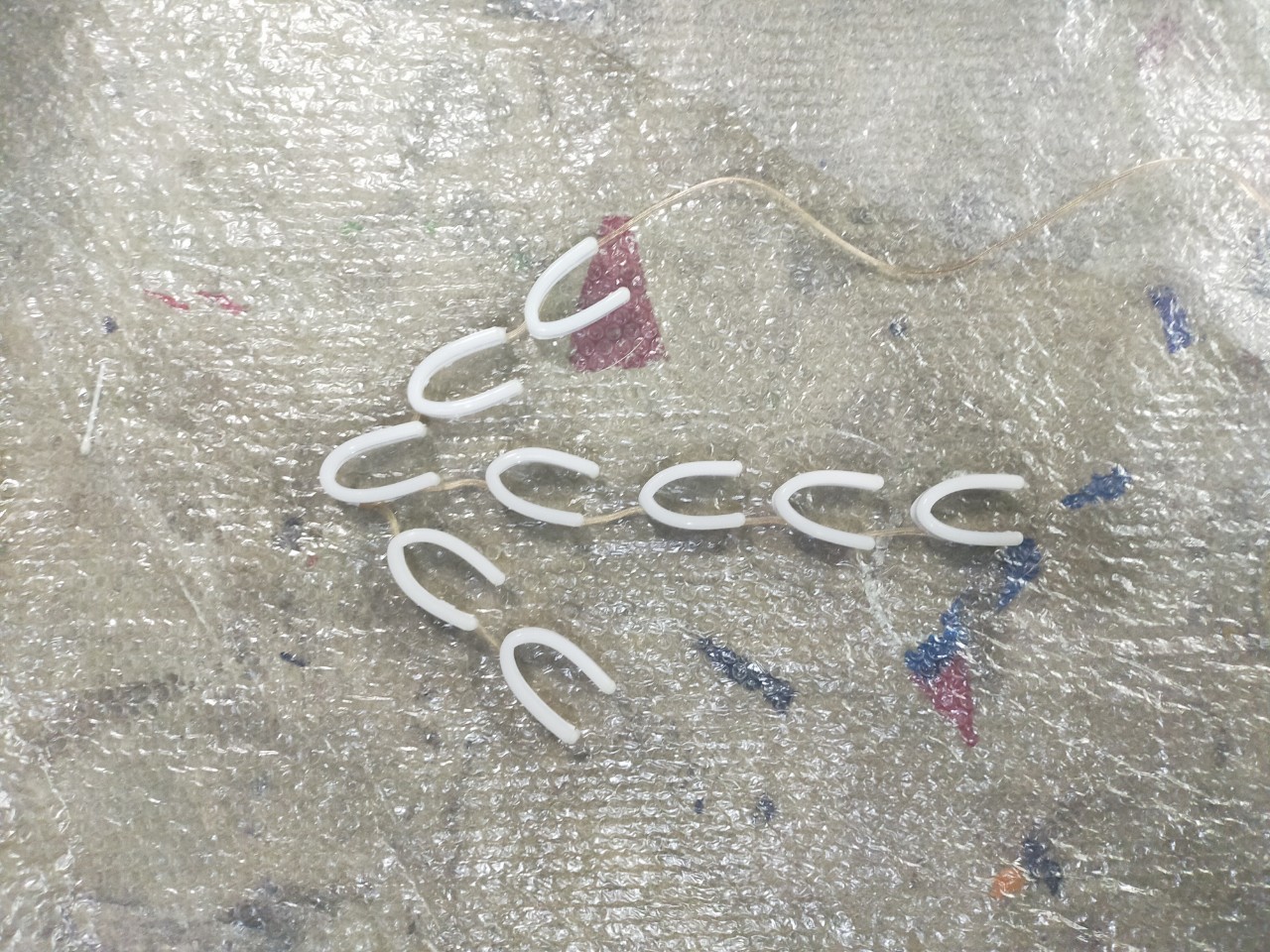 ไฟนีออน เฟค