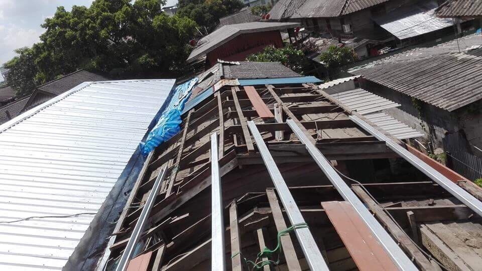 งานเปลี่ยนหลังคาบ้านพักรถไฟบางกอกน้อย การรถไฟแห่งประเทศไทย