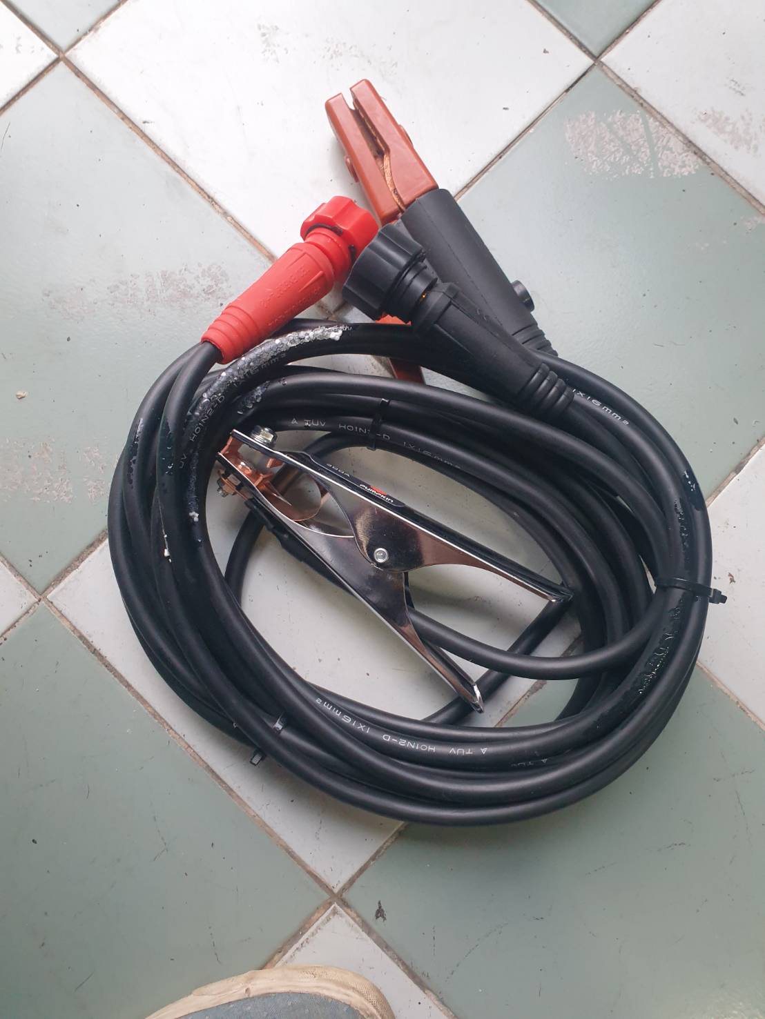 เครื่องเชื่อม PUMPKIN รุ่น PTT-SP160A#17906 ขนาด 160 แอมป์ สีส้ม - ดำ สภาพใหม่