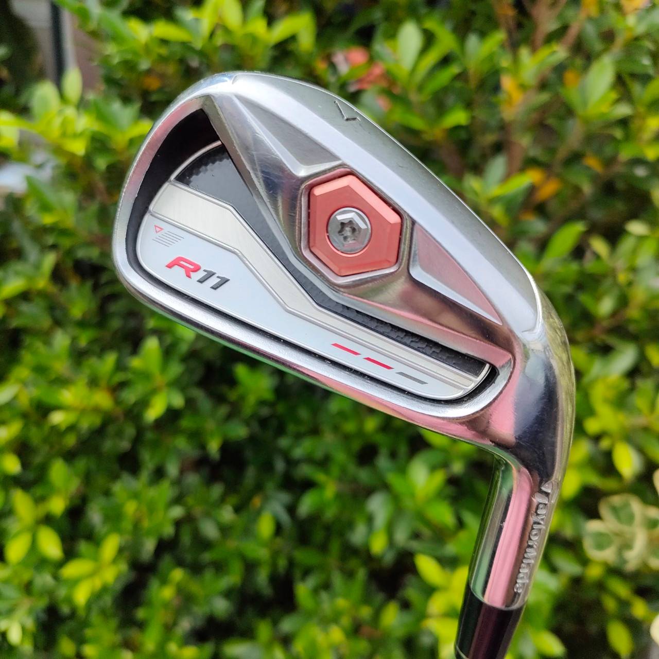 ชุดเหล็ก TAYLORMADE R11 มีเหล็ก 4 - PW สภาพสวยเลยครับ ก้าน N.S.PRO 950GH FLEX R ตีดี ตีง่าย ตีไกลครับ สวยๆนานๆเข้ามา