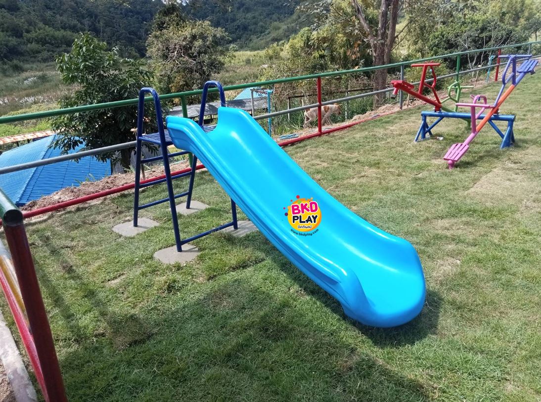 ส่งฟรี สไลเดอร์โครงเหล็ก สไลเดอร์สูง70ซม. , รางสไลเดอร์สนามเด็กเล่น ขอบสระน้ำ กระดานลื่นนำเข้า, ของเล่นสนาม, เครื่องเล่นสนามกลางแจ้ง พร้อมส่ง