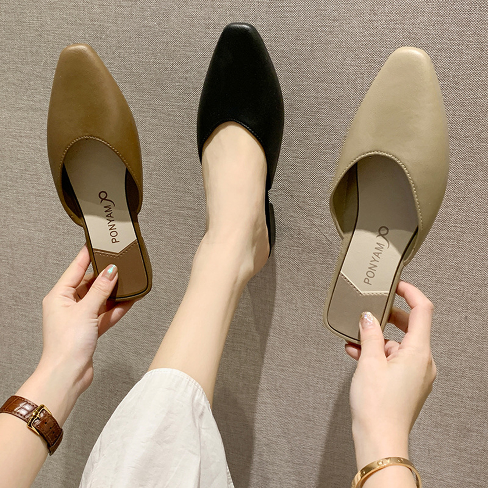 รองเท้าผู้หญิง รุ่น หัวแหลม เปิดส้น PY-146 ยาง PVC พื้นนิ่ม ใส่สบายเท้า พื้นยางกันลื่น คุณภาพดี *ต้องสั่งเผื่นไซส์ด้วย*