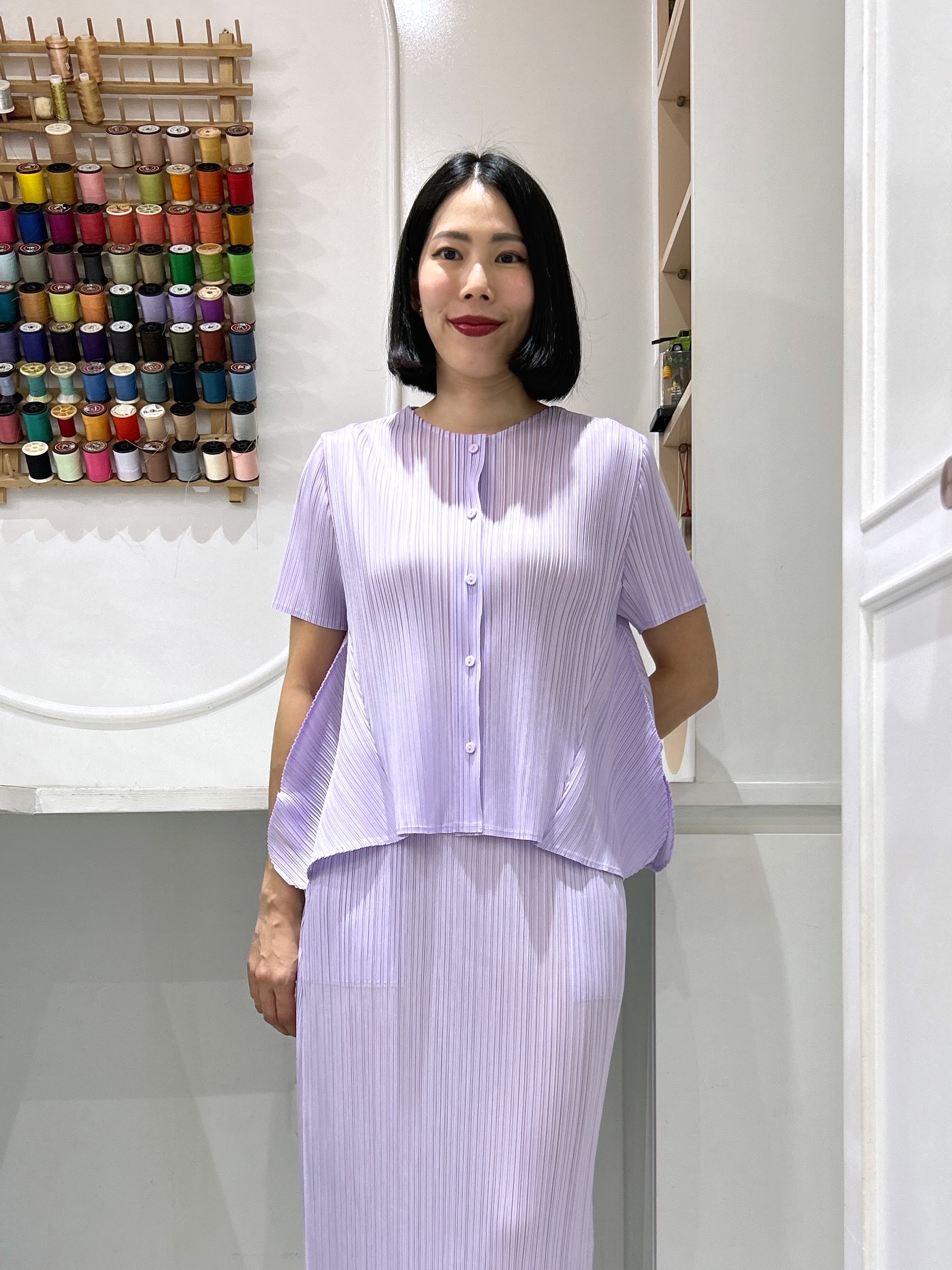 2MUAY รุ่น GJO10323 เสื้ออัดพลีท BUTTON FRONT VOLUME PLEATED TOP 10 สี FREE SIZE
