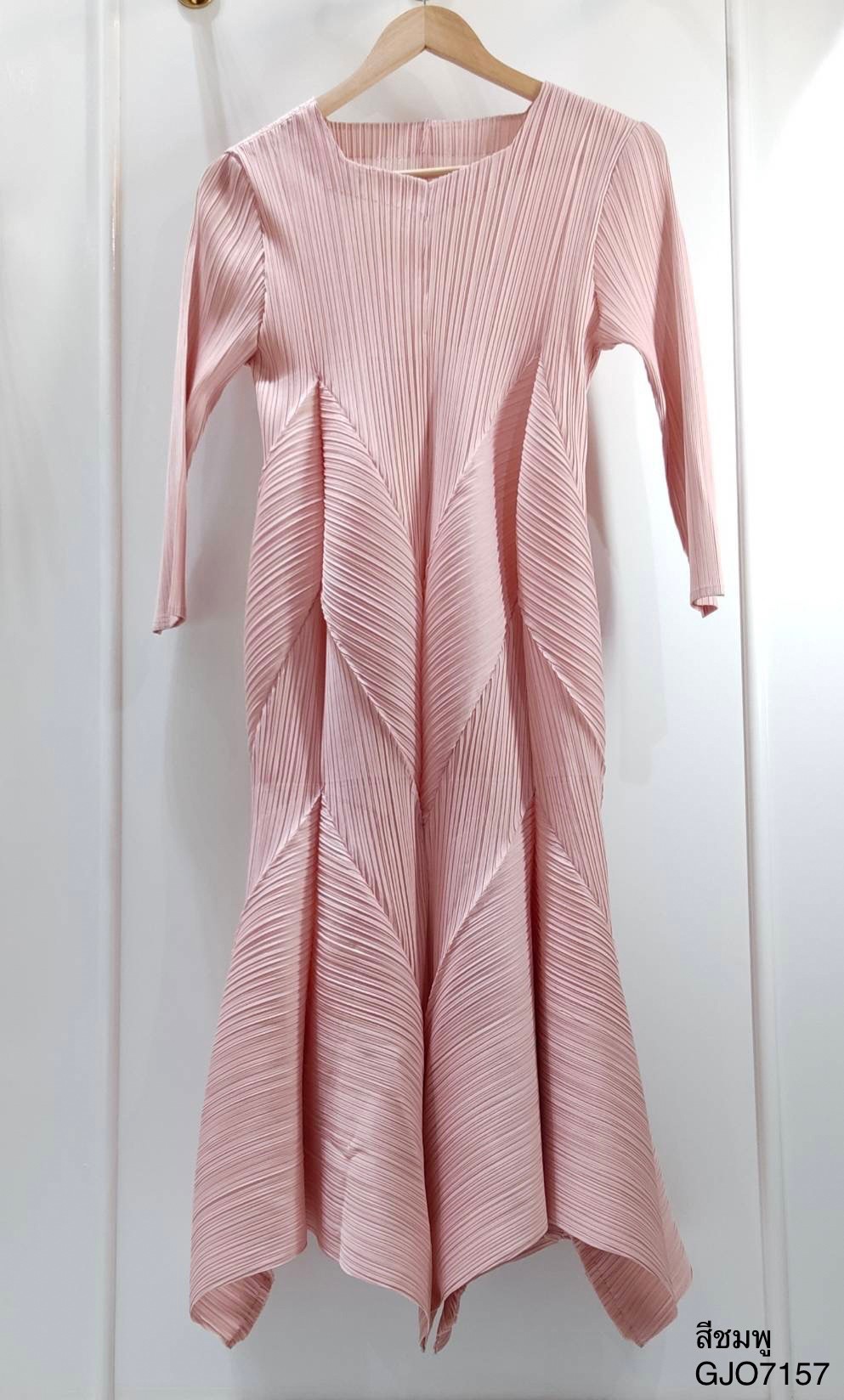 2MUAY รุ่น GJO7157 HALF SLEEVE VOLUME PLEATED DRESS เดรสผู้หญิง เดรสพลีทคุณภาพ 12สี FREE SIZE