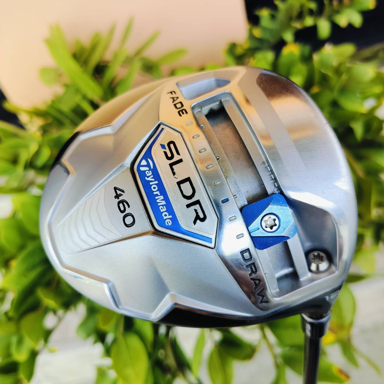 Driver Taylormade SLDR 460 ก้าน TM1-114 FLEX R องศา 12 สามารถไขปรับองศาที่คอไม้ และไขปรับทิศทาง ซ้าย หรือ ขวา หัวใหญ่ ตีง่าย ตีไกล ชดเชยผิดพลาดสูง ไม้กอล์ฟพรีเมี่ยมมือสอง ของแท้ By NakaraLuxurious