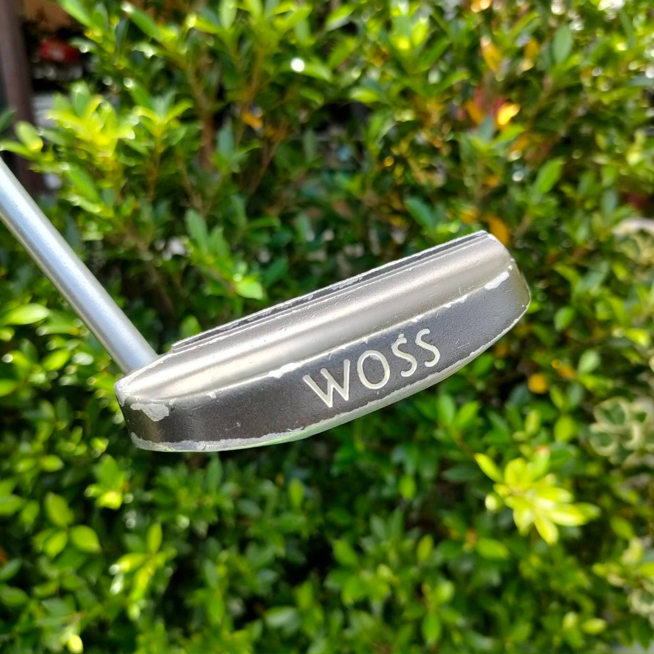 PUTTER WOSS 33 DESIGN MO-01 PAT ก้าน WOSS ความยาว 35 นิ้ว ถ่วงบาลานซ์ ทั้ง 2 ข้าง น้ำหนักดีมาก พัตต์ตรง และกะน้ำฟนักได้ง่ายมาก