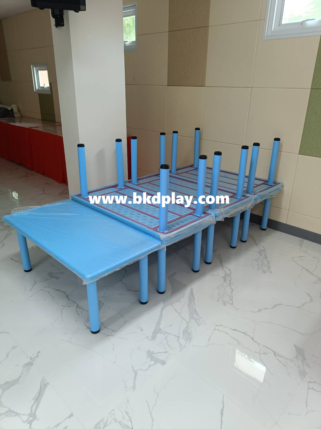 โต๊ะนักเรียนประถมขาเหล็ก โต๊ะสี่เหลี่ยมผืนผ้า โต๊ะประถมสูง60ซม.,โต๊ะเขียนหนังสือเด็ก,โต๊ะสี่เหลี่ยมผืนผ้า ราคาโรงงาน สั่งนำเข้า