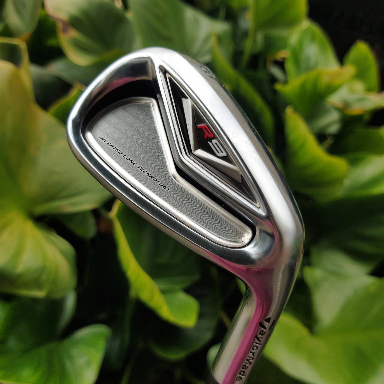เหล็ก 8 TaylorMade R9 Irons Inverted Cone Technology เทคโนโลยีที่ช่วยเพิ่มพื้นที่ COR