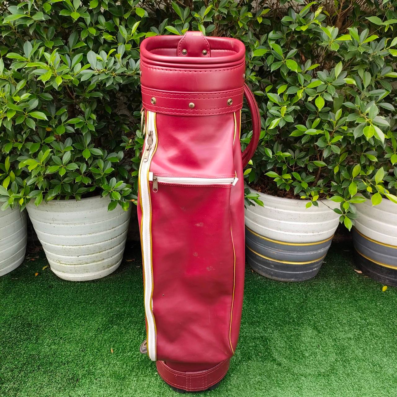 ถุงกอล์ฟหนังแท้ มือสอง วิทเทจ สวย .
