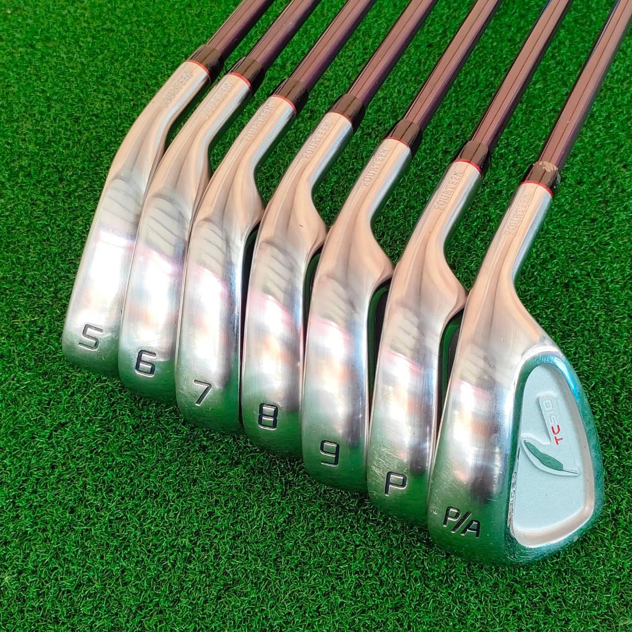 ชุดเหล็ก FOURTEEN TC510 FORGED มีเหล็ก 5-9 เเละ PW P/A ก้าน MD-370 GI FLEX R ตีง่ายมาก และมันส์ ตีได้ทุกฝีมือ