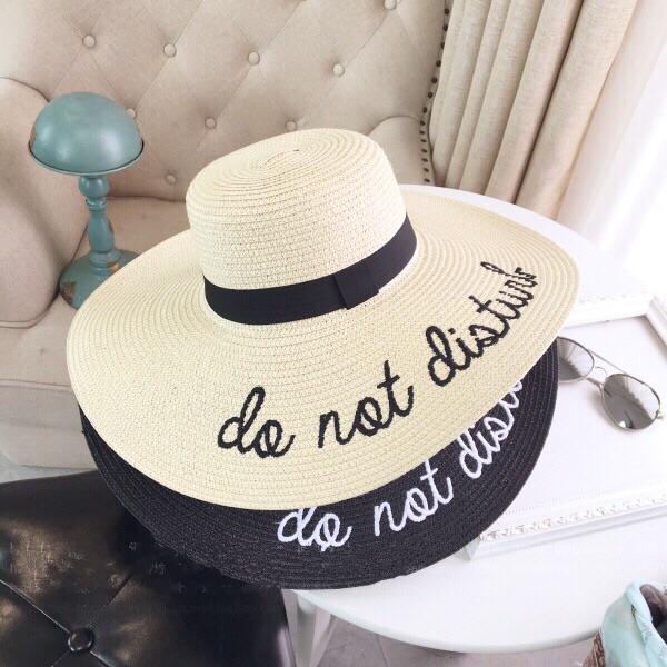 หมวกปีกกว้างกันแดด ปักDo Not Disturb (มี 6 สี)