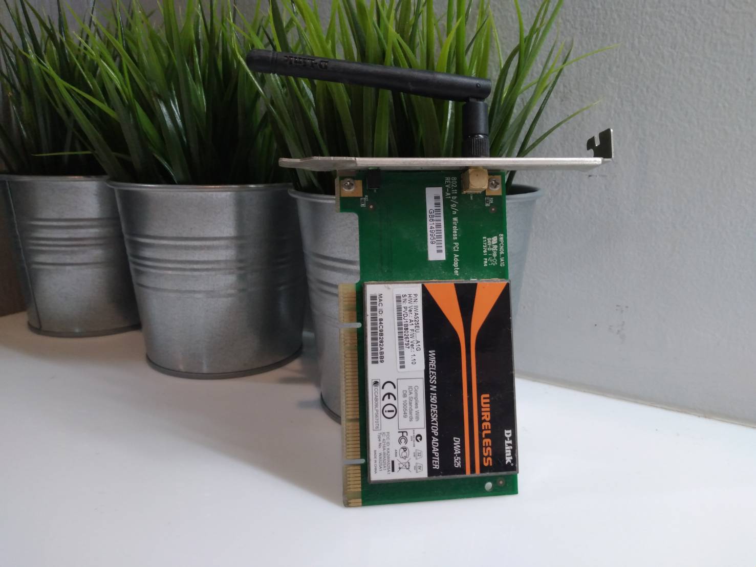 D-Link Wireless-N 150 Desktop PCI Adapter Wi-Fi 802.11g/n 2.4GHz WPA/WP DWA-525
