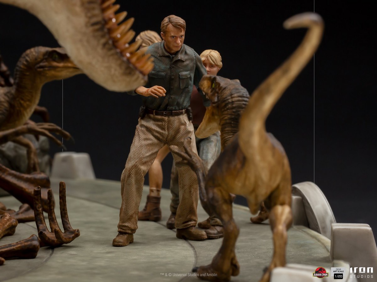 [สั่งจอง]Iron Studios UNIVJP38920-20 1/20 The Final Scene Demi Art Scale – Jurassic Park
