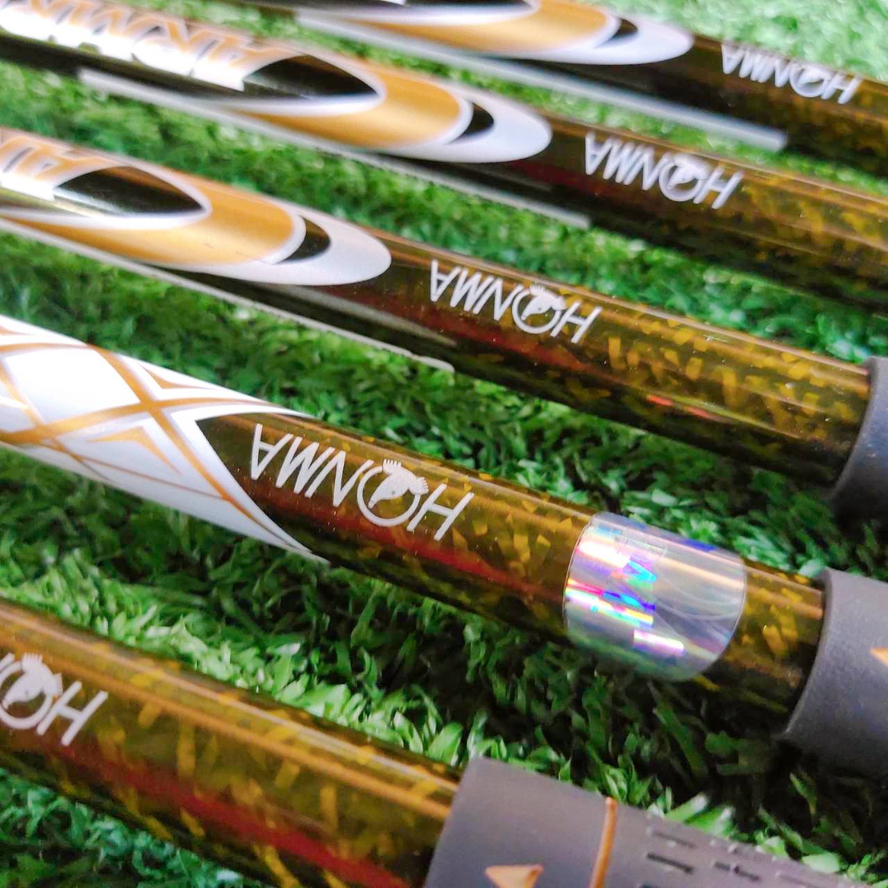 ชุดเหล็ก Honma Beres IS-05 Forged *** ก้าน 3 ดาว *** ARMRQ ∞ FLEX SR เป็นสุดยอดก้านจาก TORAYCA ดีที่สุดในโลก ก้าน 3 ดาว ปกติราคาชุดนี้ 120,000 บาทค่ะ ไม้กอล์ฟพรีเมี่ยมญี่ปุ่นมือสอง ของแท้ By NakaraLuxurious