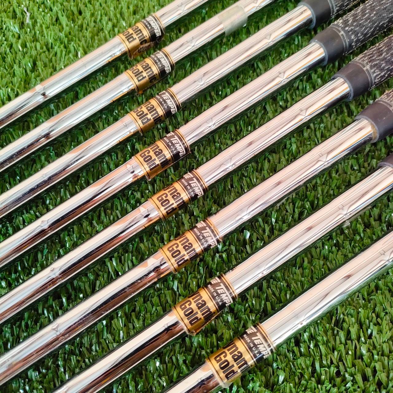 ชุดเหล็ก TITLELIST 690 MB FORGED มีเหล็ก 3-9 เเละ PW ก้าน DYNAMIC GOLD R300