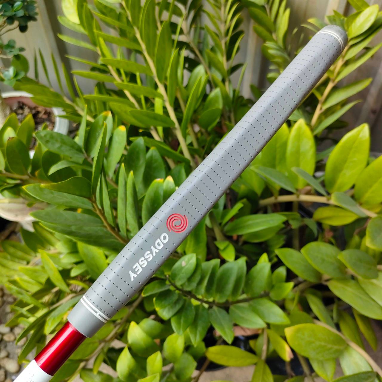 PUTTER ODYSSEY WHITE HOT OG 1WS ความยาว 34 นิ้ว สภาพสวยระดับนางฟ้า มี COVER แท้เดิมๆ ไม้กอล์ฟพรีเมี่ยมมือสอง ของแท้ By NakaraLuxurious