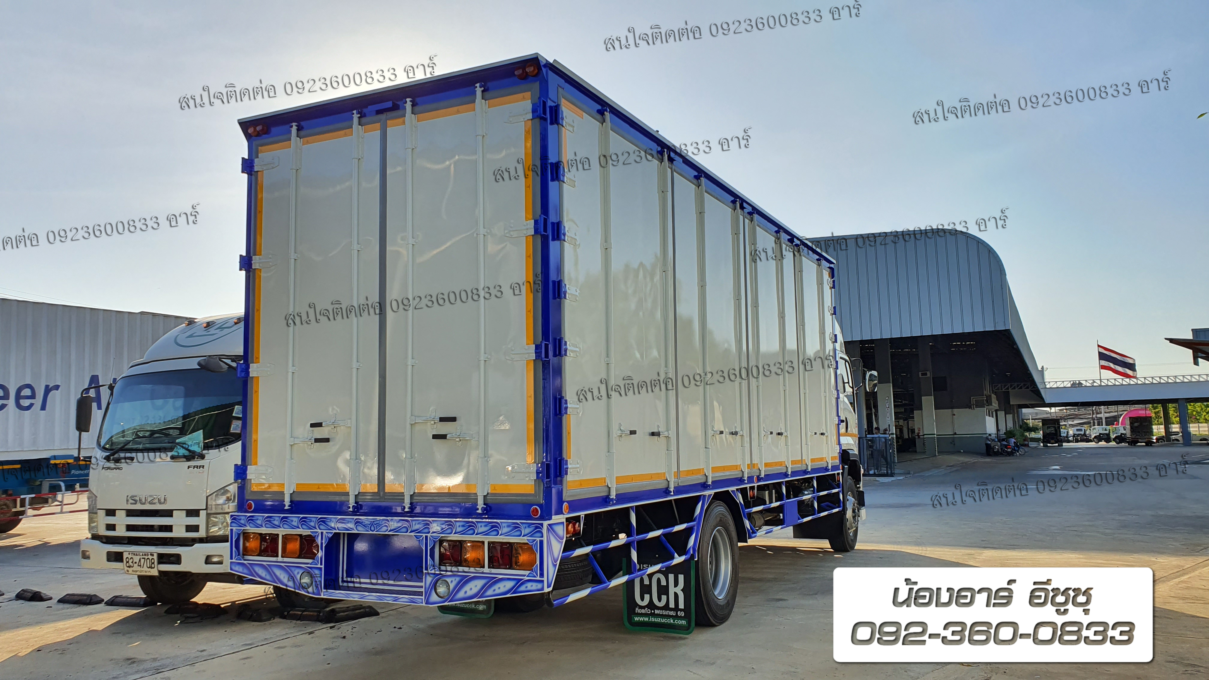 6 ล้อ ISUZU FTR240 แรงม้า พร้อมตู้บรรทุก ประตู 10 บาน