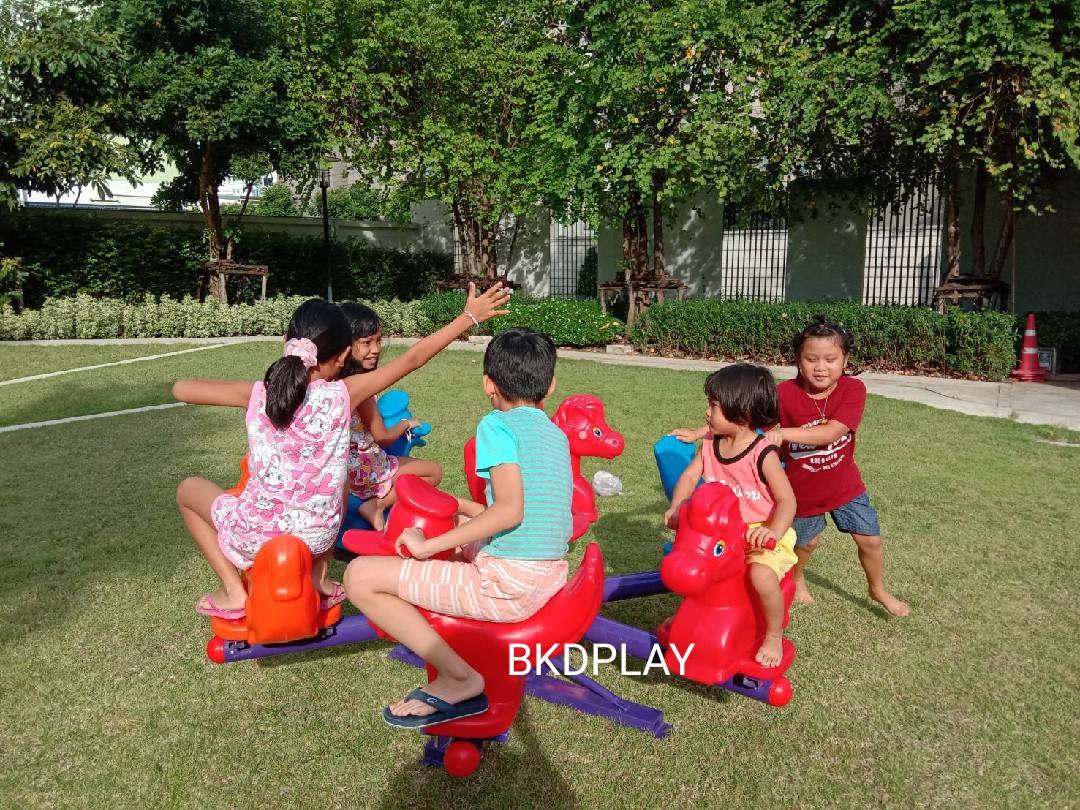 โปรโมชั่นเครื่องเล่นสนาม ม้าหมุน เครื่องเล่นสนามเด็ก ในร่ม กลางแจ้ง พร้อมส่ง