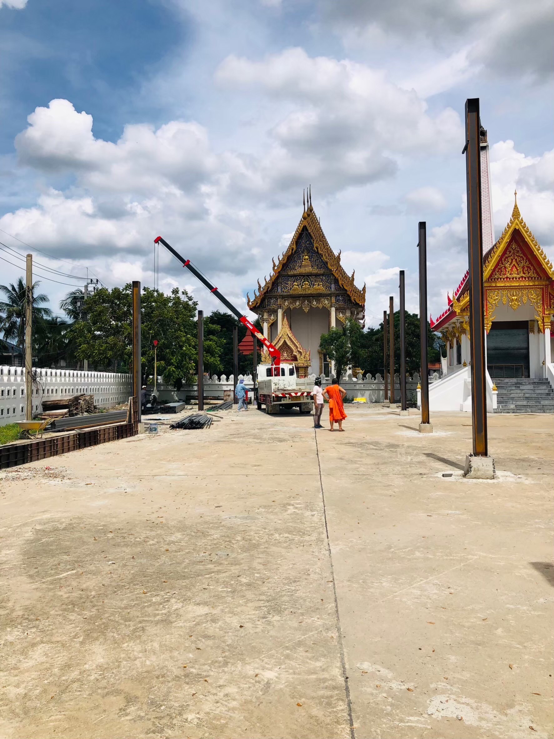 งานสร้างหลังคาคลุมเมรุ วัดบางแพรก