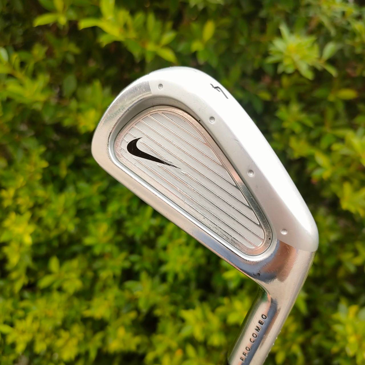 เหล็ก 4 NIKE PRO COMBO ก้าน NS PRO 950GH FLEX S สภาพสวยเดิมมาก งามแท้ๆ ไม้กอล์ฟมือสอง ของแท้ BY NakaraLuxurious
