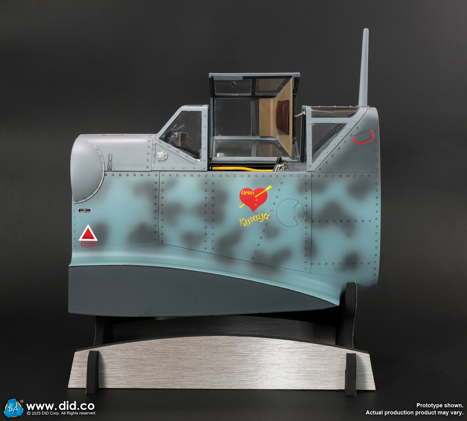 [สั่งจอง] DID 1/6 : WWII German - D80190 : Luftwaffe Ace Pilot – Erich Hartmann