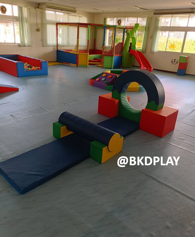 โดนัทนุ่มนิ่ม พร้อมเบาะทางเดินฝึกทรงตัว กระตุ้นพัฒนาการ กิจกรรมบำบัด กายภาพบำบัดเด็ก เสริมพัฒนาการกล้ามเนื้อมัดใหญ่ indoorplayground รับผลิตเครื่องเล่นนุ่มนิ่ม softplay ใช้ในโรงเรียนนอนุบาล ศูนย์พัฒนาเด็กเล็ก โรงพยาบาล