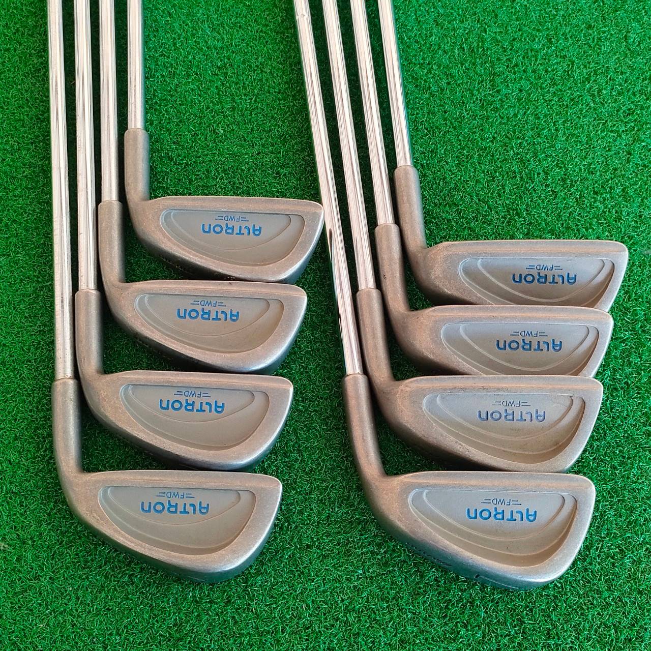 **ไม้กอล์ฟสำหรับผู้หญิง** ชุดเหล็ก MIZUNO ALTRON FWD มีเหล็ก 3-9 เเละ PW ก้าน NAFLE 1100 FLEX L