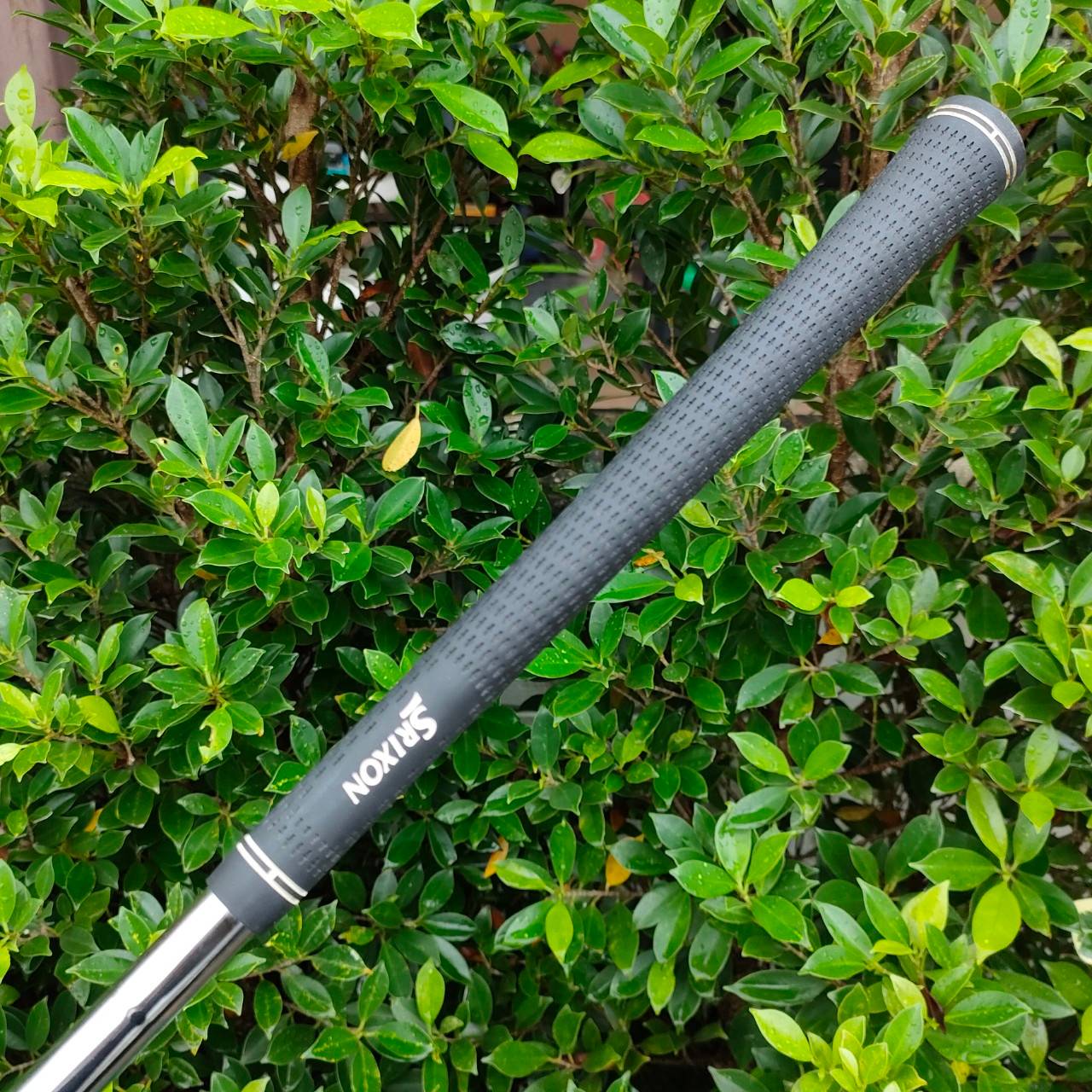 ชุดเหล็ก SRIXON ZR-700 มีเหล็ก 4 - 9 PW ได้ 7 ชิ้น เหล็กพรีเมี่ยม FORGED จากญี่ปุ่น มี CAVITY ด้าน ตีไม่ยากเลยครับ ได้ฟิลลิ่งของวัสดุพรีเมี่ยมและตีง่าย สภาพสวยมากเดิมๆเลยครับ