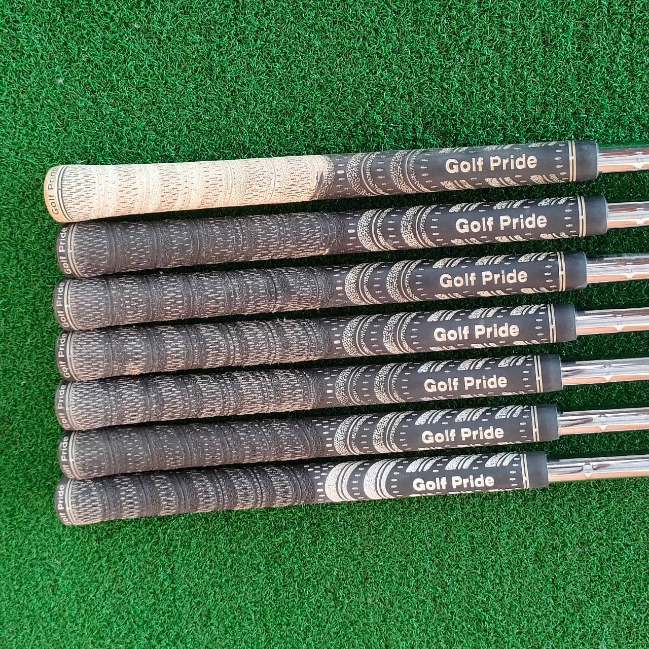 ชุดเหล็ก หน้าเด้ง XXIO IMPACT POWER มีเหล็ก 4 6 7 8 9 เเละ PW AW ** ไม่มีเหล็ก 5 ครับ ** ก้าน N.SPRO 950 GH FLEX R ชุดนี้หน้าเด้ง มีแผ่นหน้าเด้งหน้าไม้ ก้านเหล็กเบา คุณภาพดีพรีเมี่ยม